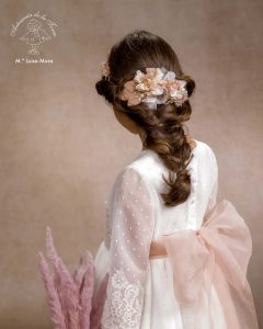 vestido o traje de comunión