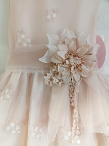complementos vestidos de arras para niñas 2026
