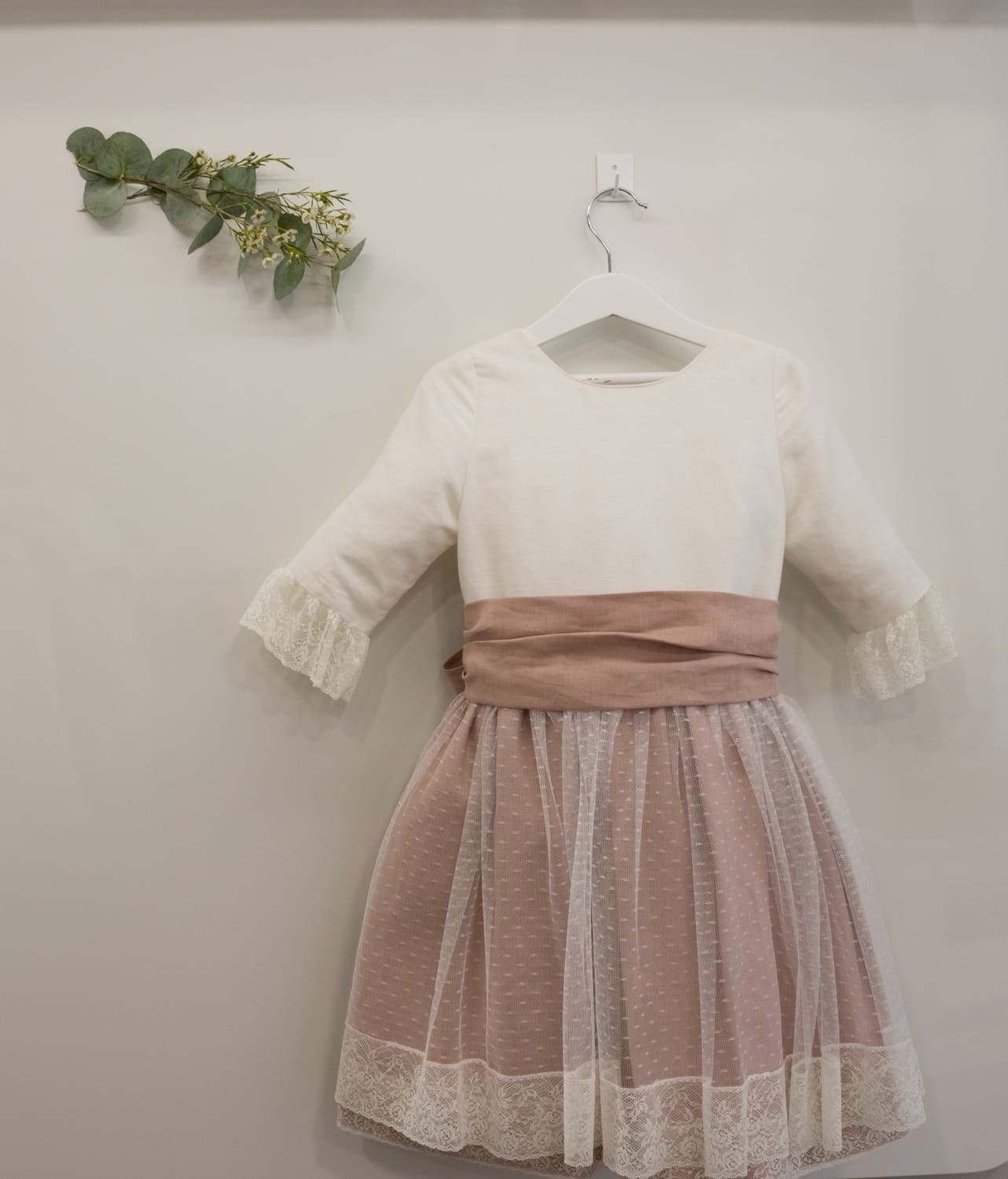 Modelo Adela2