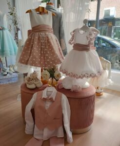 vestidos y trajes de arras a medida